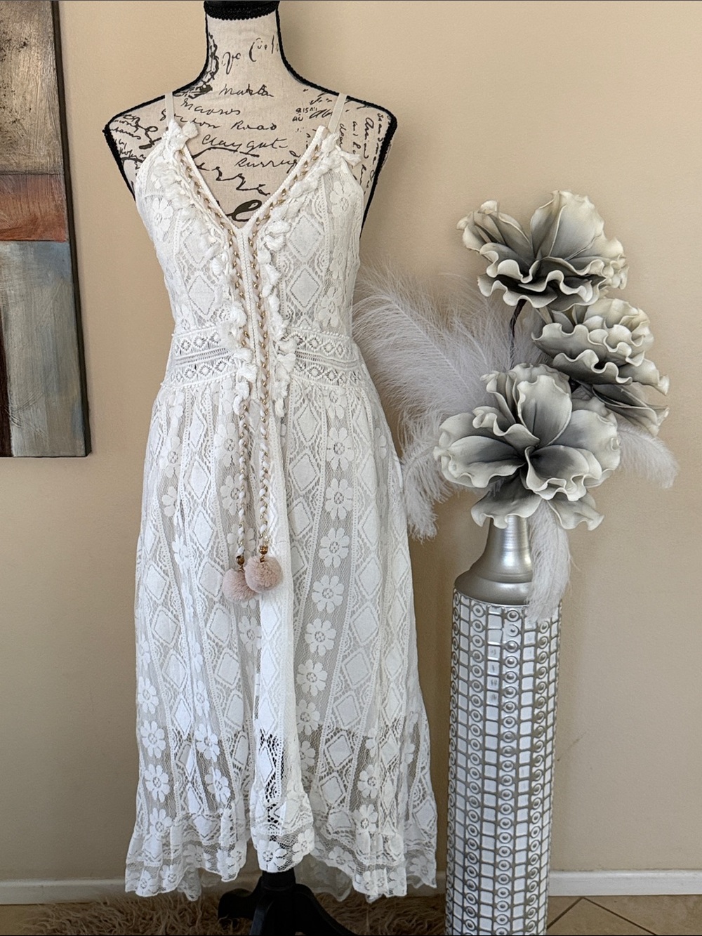 Source Unknown White Lace Midi Dress with Pom Tassel Ties
